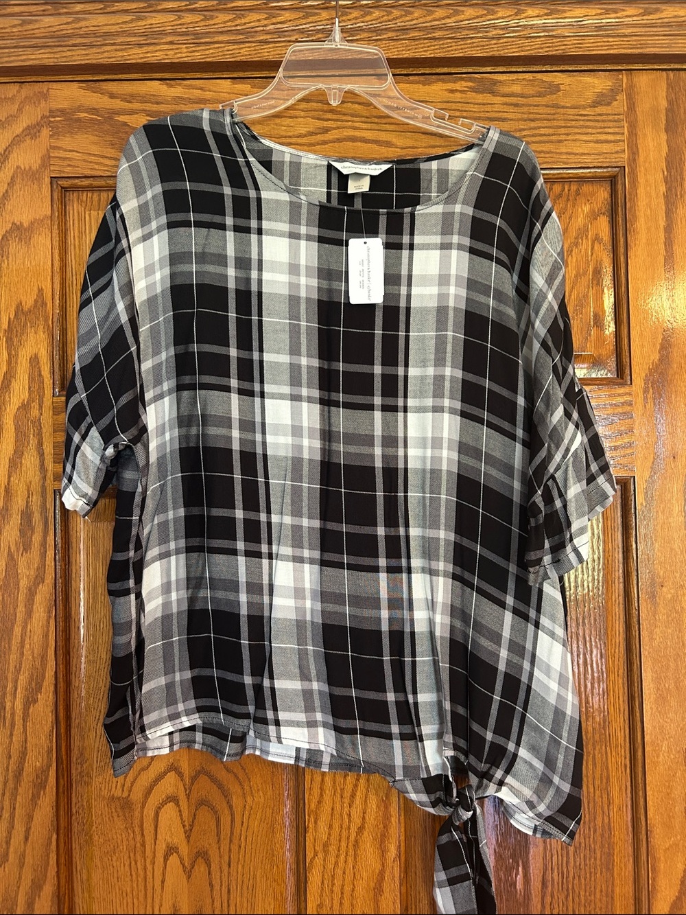 NWT Christopher & Banks Black & Gray Plaid Tie-Hem Women's Top, Size L